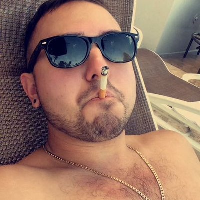 Profile Picture of Michael J Hoff (@Heskey4) on Twitter