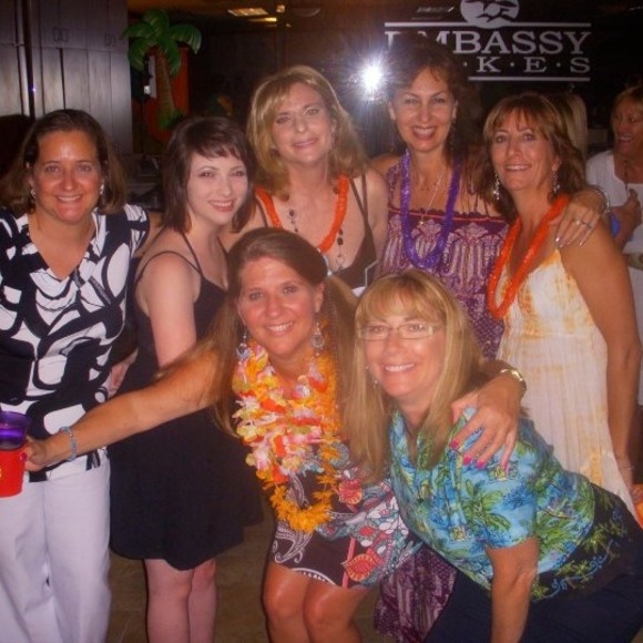 Profile Picture of Nancy Swirsky (@nancyswirsky) on Poshmark