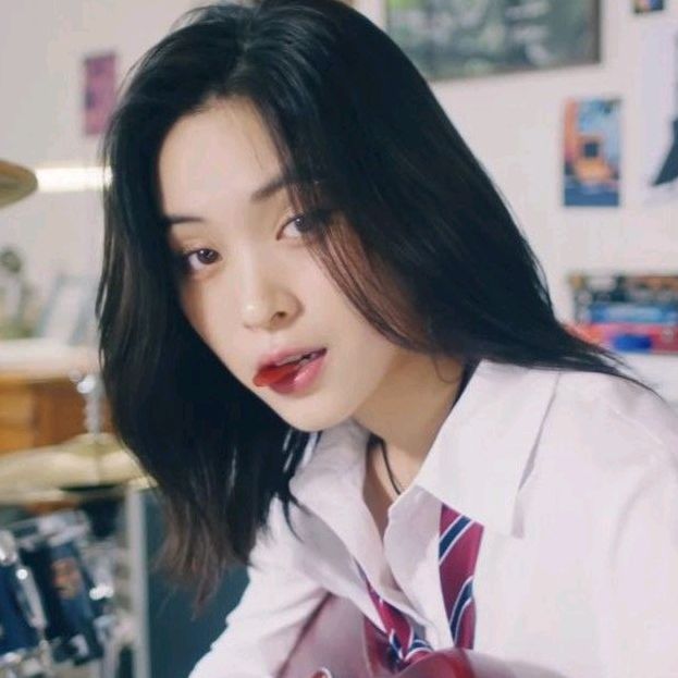 Profile Picture of Рэй.🤍 (@rayhillvers) on Tiktok