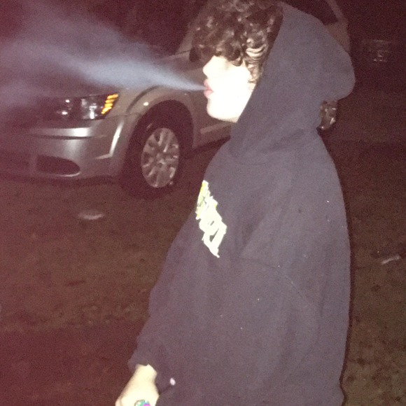Profile Picture of Dylan Connor (@dylan_connor) on Poshmark