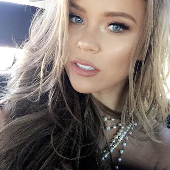 Profile Picture of Jessa Cygan (@jessacygan) on Poshmark