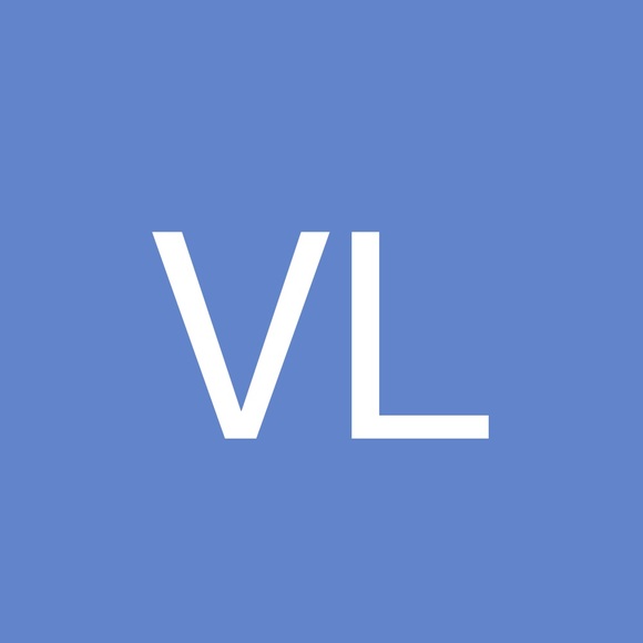 Profile Picture of Victoria Lemrabott (@vlemrabott) on Poshmark