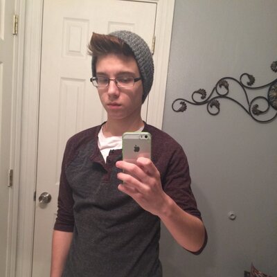 Profile Picture of Alexander Collier (@AlexanderColl10) on Twitter
