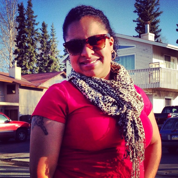 Profile Picture of Diondra Matthews (@diondrasunique) on Poshmark