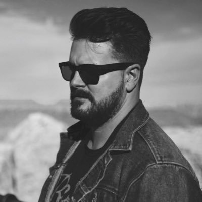 Profile Picture of Robbie McLaughlin (@robbiemaclive) on Twitter