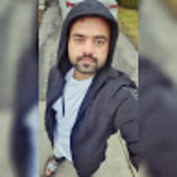 Profile Picture of Raj Dhaliwal (@rajdhaliwaaal) on Poshmark
