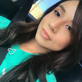 Monique Keeling - Pinterest Profile Picture of Monique Keeling (@bellamoniful) on Pinterest