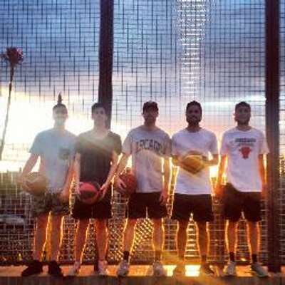 Profile Picture of Aaron Hodgson (@aaronhod) on Twitter