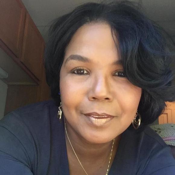 Profile Picture of Deneen Baker (@scoobie3) on Poshmark