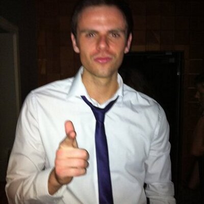 Profile Picture of Mark Pettit (@AD_MAN_MARK) on Twitter