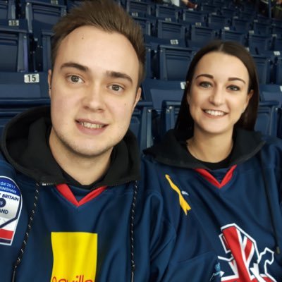 Profile Picture of Jodie (@jodemoakes) on Twitter