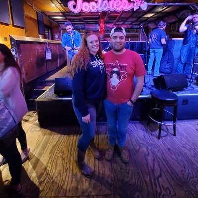 Profile Picture of Robert Dougherty (@bobsgoinburgers) on Twitter