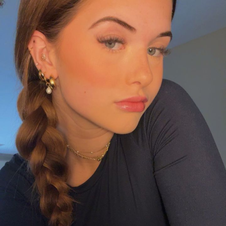 Profile Picture of lillie (@lilliehuffman) on Tiktok