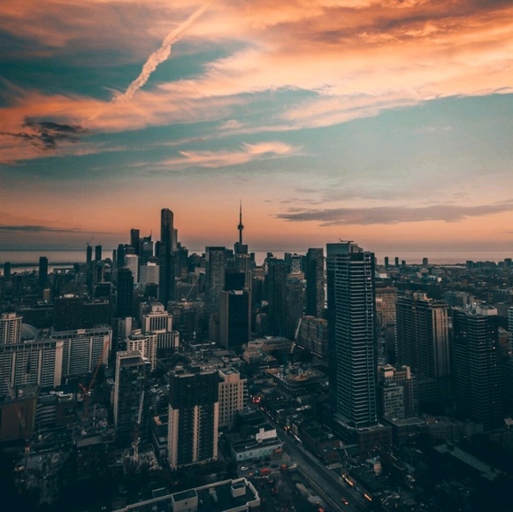 Profile Picture of Genesis Brown (@gebrio) on Poshmark