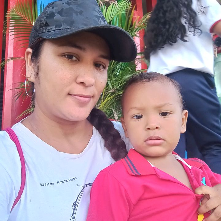 Profile Picture of Luz (@luzthomass) on Tiktok