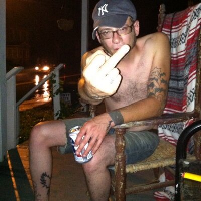 Profile Picture of David Estabrook (@esteterror) on Twitter