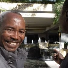 Profile Picture of Jean Timothé Vaval (@TimotheVaval) on Twitter