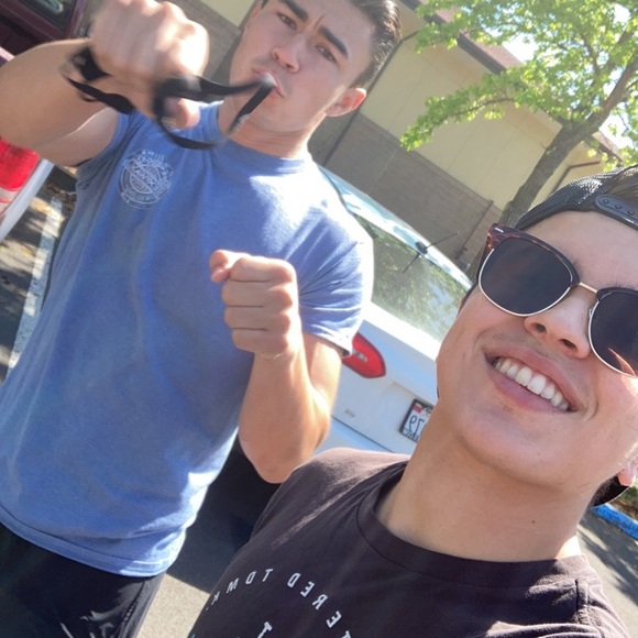 Profile Picture of Blake Allen (@blakea872) on Poshmark