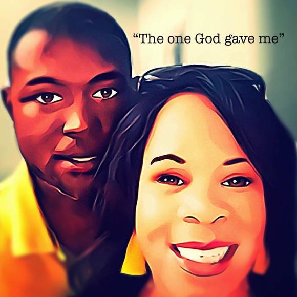 Profile Picture of Paul Hall (@paulhall77) on Poshmark