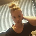 Profile Picture of tia sharkey (@sharkeytia) on Instagram