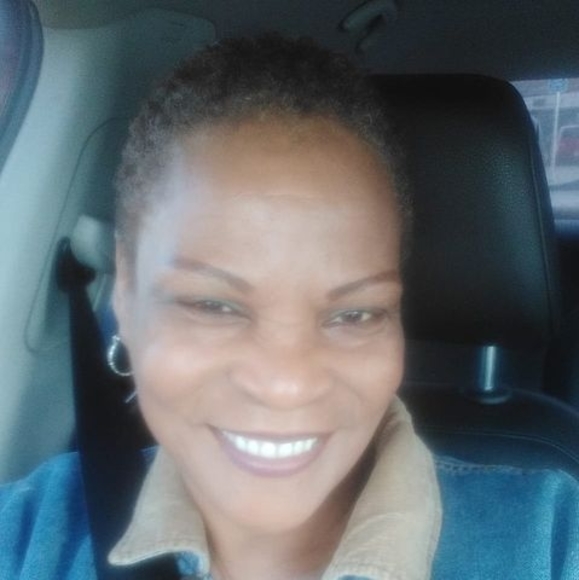 Profile Picture of Angela Frazier (@angelafrazier11) on Poshmark