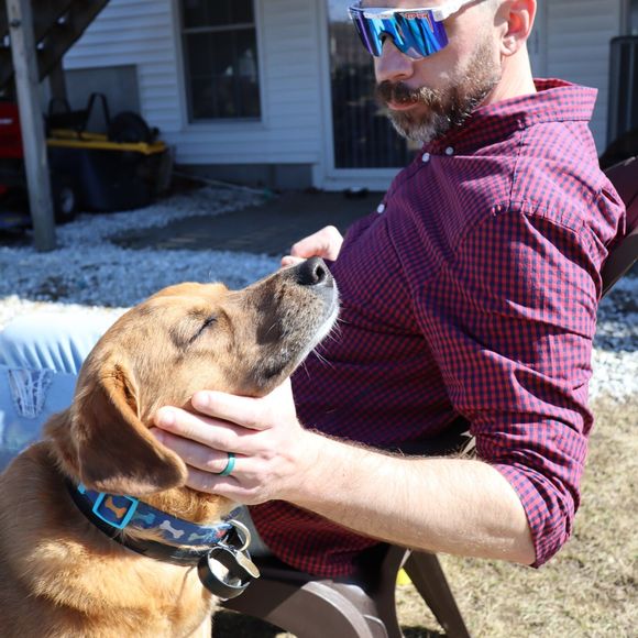 Profile Picture of Scott Davidson (@scottdavidson81) on Poshmark