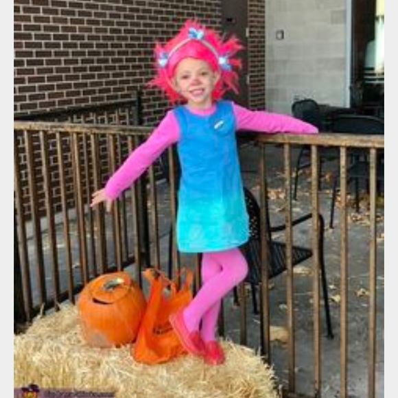 Profile Picture of Kim Catalanotto (@kghelton) on Poshmark