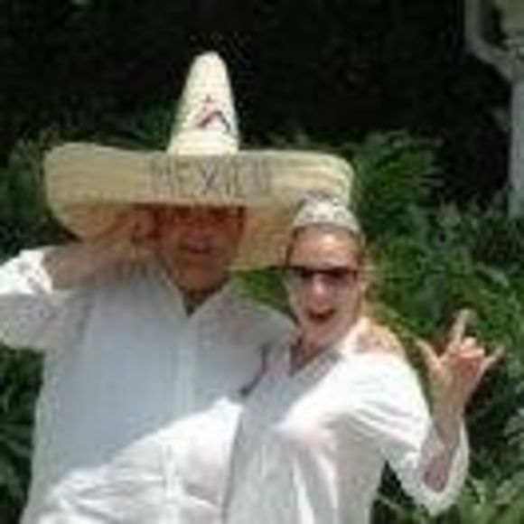 Profile Picture of Alexander Van veldhoven (@alexandervan448) on Poshmark