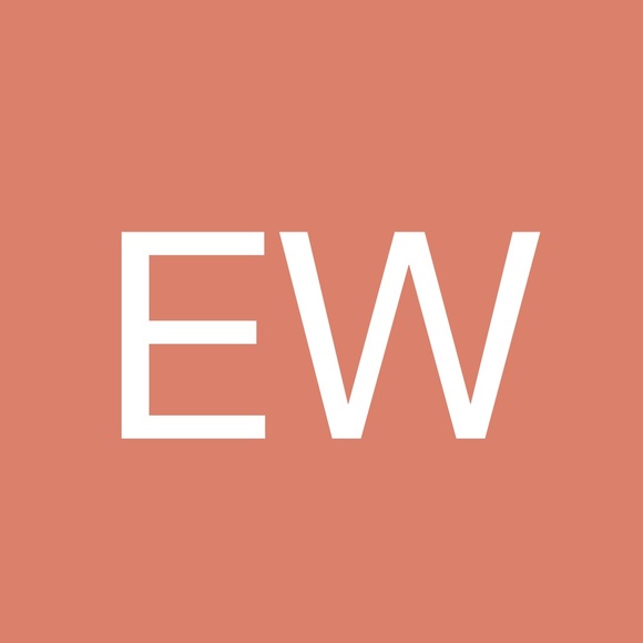 Profile Picture of Erin Werkman (@erin_werkman) on Poshmark