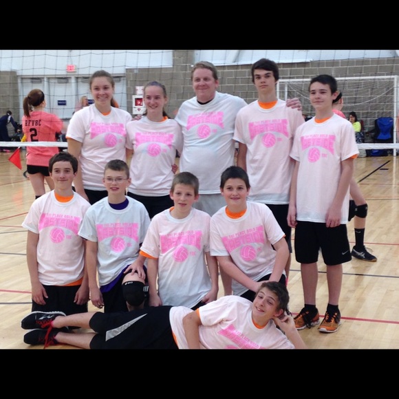 Profile Picture of Joellyn Doty (@dotys7) on Poshmark