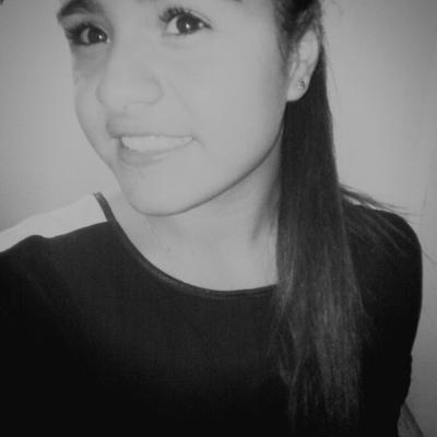 Profile Picture of Alice. (@AshelyBonet) on Twitter