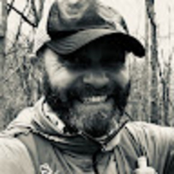 Profile Picture of Mike Hoffman (@mikehoffman186) on Poshmark