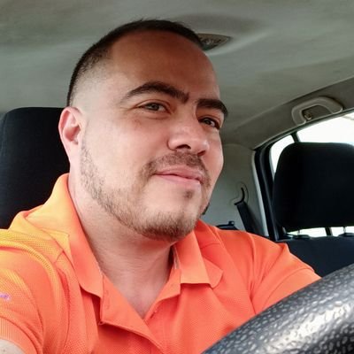 Profile Picture of Efrain Nieves Acosta (@nievesefra) on Twitter