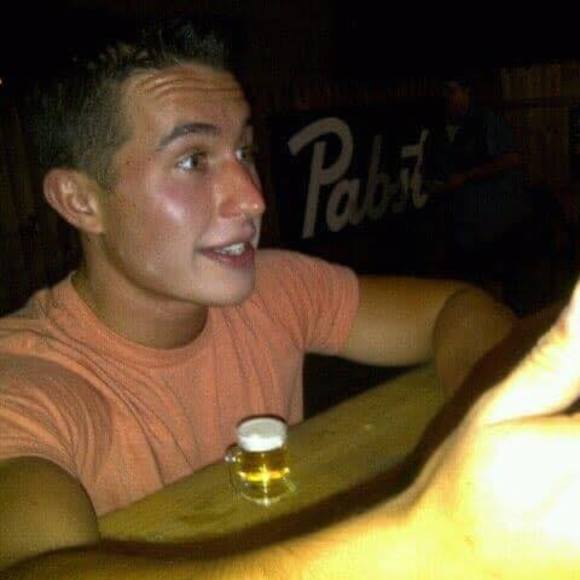 Profile Picture of Peter Reese (@peterreese) on Poshmark