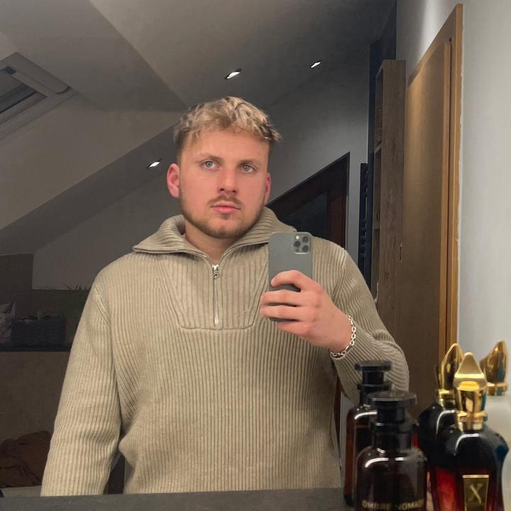 Profile Picture of Julian Henning (@julian.henning) on Tiktok