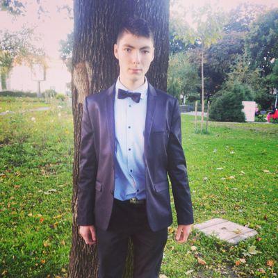 Profile Picture of Alexander Demian (@AlexMitrea87) on Twitter