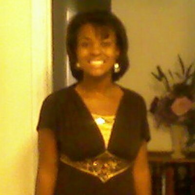 Profile Picture of Angela Isom (@Favorin2010) on Twitter