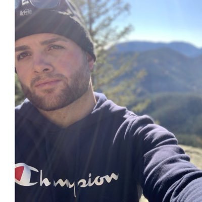 Profile Picture of Drew Stephens (@DStephens_32) on Twitter