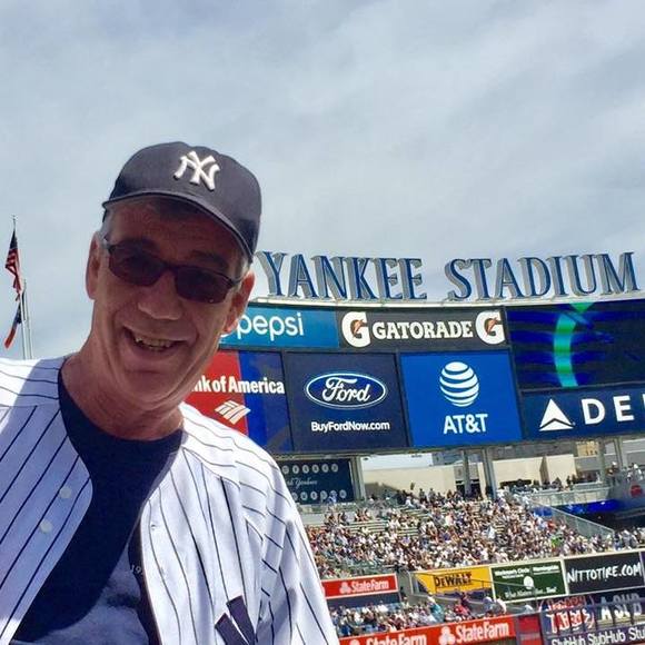 Profile Picture of Clint Roswell (@coroswell) on Poshmark