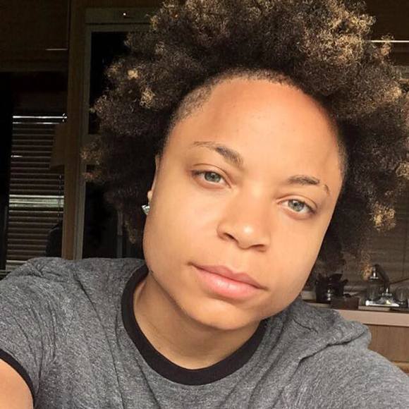 Profile Picture of Kayla Staten (@kidshine18) on Poshmark