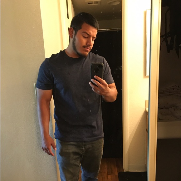 Profile Picture of Carlos Hurtado (@cj890) on Poshmark