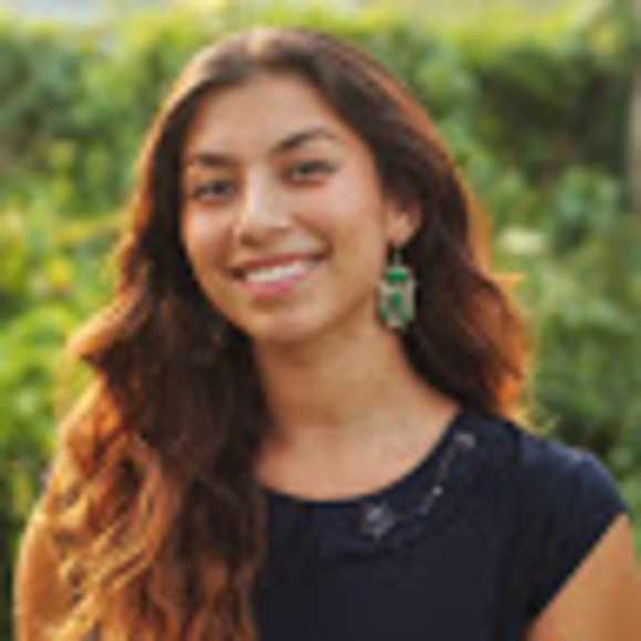 Profile Picture of Isabella Bobadilla (@isadilla2234) on Poshmark