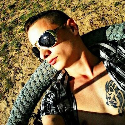 Profile Picture of Erik Kruse (@caaryteiler) on Twitter