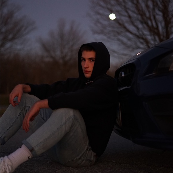 Profile Picture of Eoin Mcgannon (@eoinmcg) on Poshmark