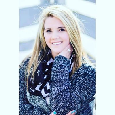 Profile Picture of Betsy Ryan Martin (@Countryy_Girl11) on Twitter