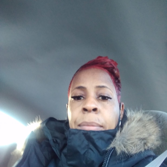 Profile Picture of Doris Jackson (@dorisjackson108) on Poshmark