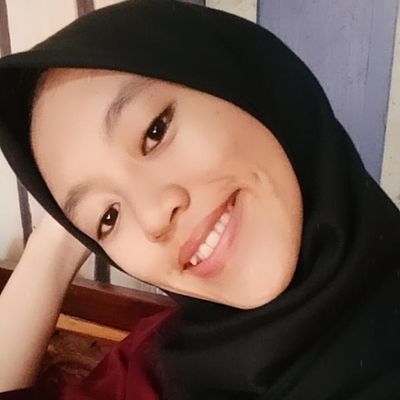 Profile Picture of Laila Hamidah (@laylsch) on Twitter