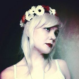Profile Picture of Leah Spring (@leahspringart) on Pinterest