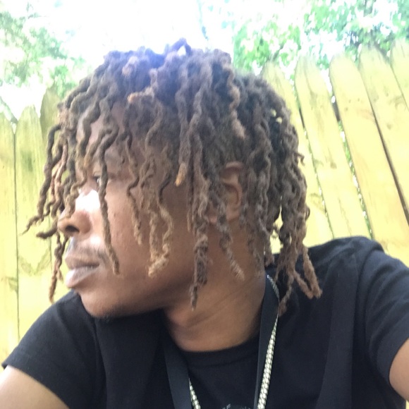 Profile Picture of Trey Faison (@tfaison1987) on Poshmark