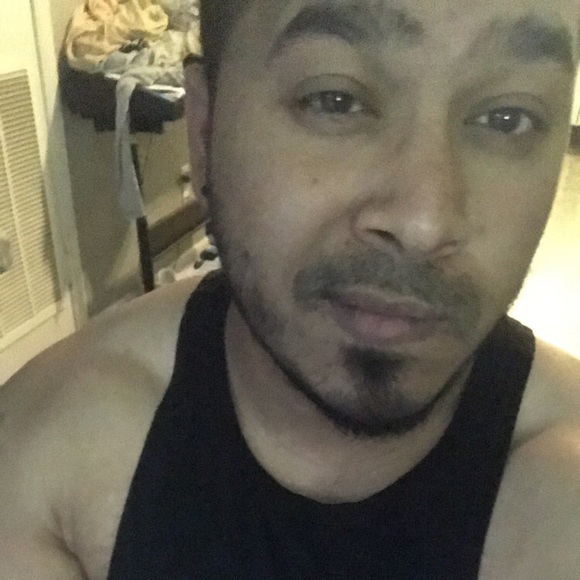 Profile Picture of Akif Azad (@akify) on Poshmark